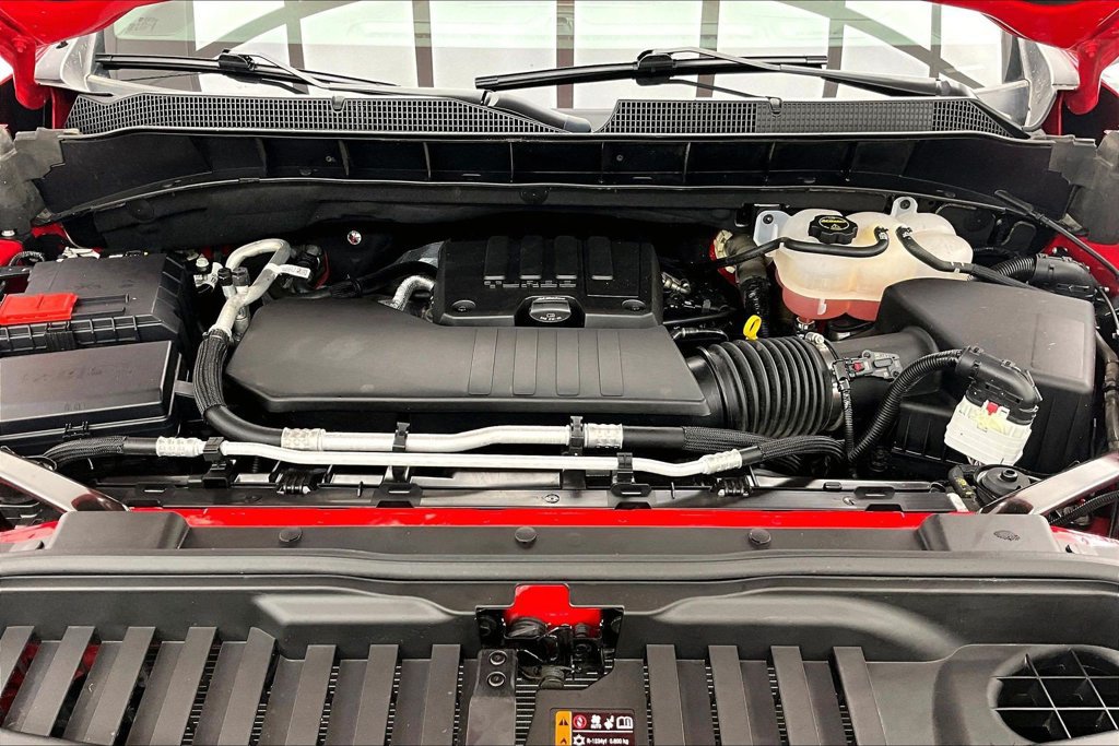 Used 2025 Chevrolet Silverado 1500 Custom AWD/4WD image 10