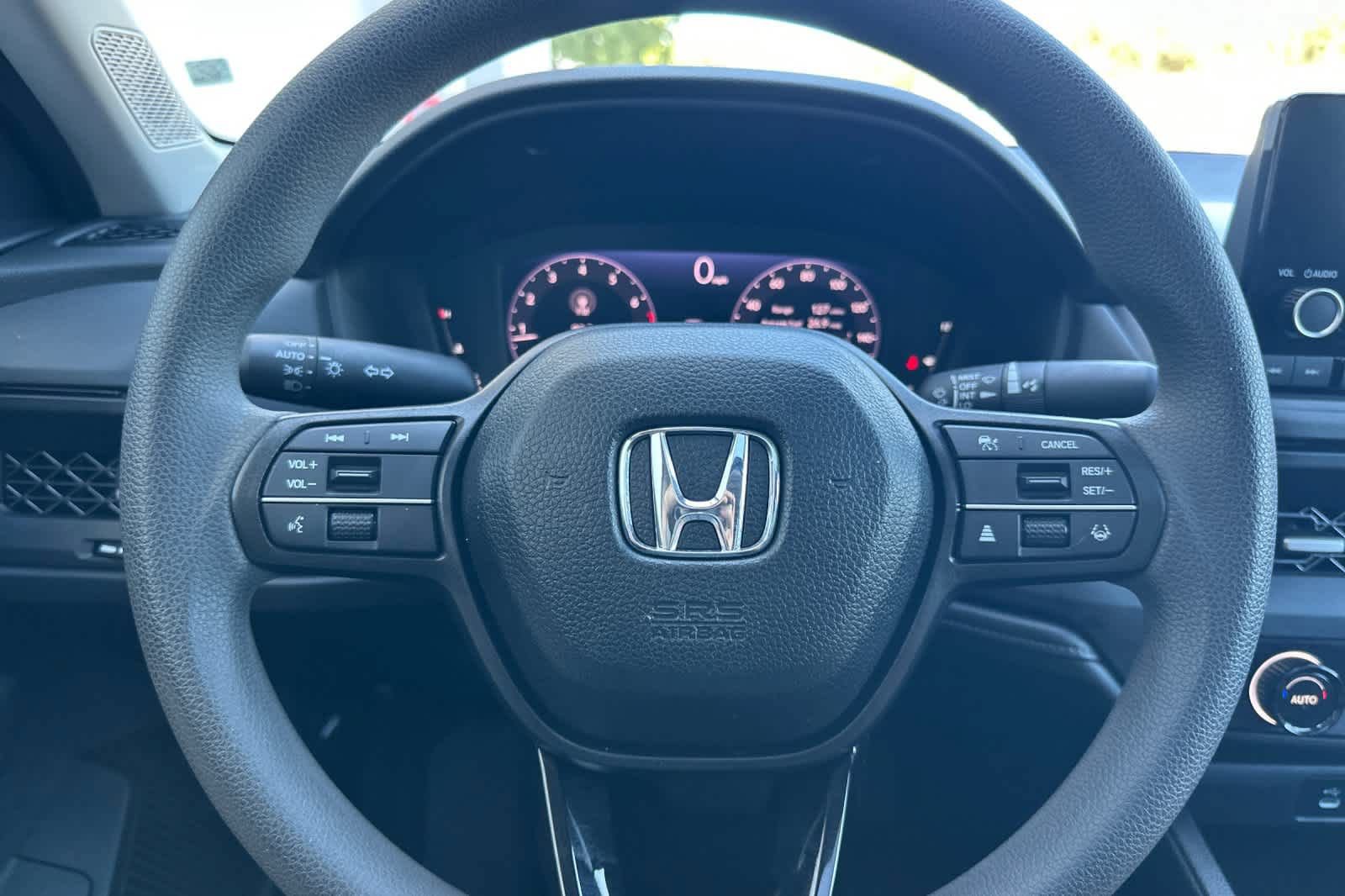 Used 2025 Honda Accord SE image 22