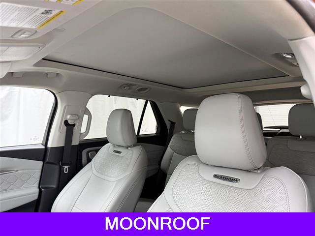 Certified 2025 Ford Explorer Platinum w/ LUX Leather Package AWD/4WD image 21
