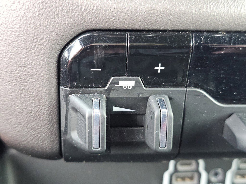 Used 2019 RAM 1500 Rebel image 15