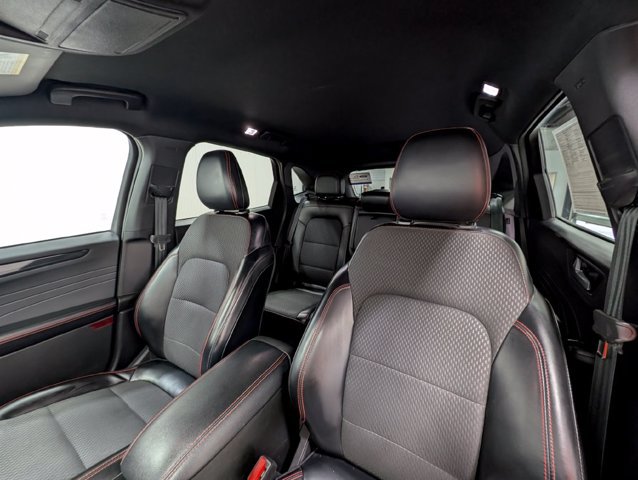 Certified 2023 Ford Escape ST-Line FWD image 12