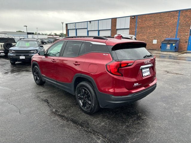 Used 2021 GMC Terrain SLE w/ Driver Convenience Package AWD/4WD image 7