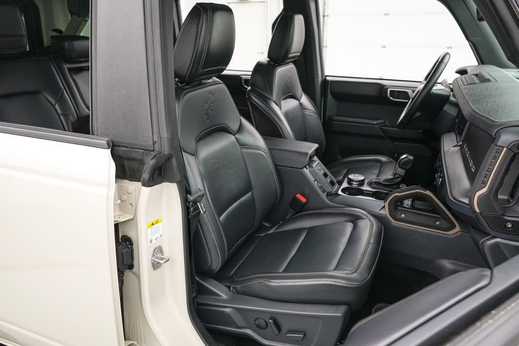 Certified 2025 Ford Bronco Badlands image 25