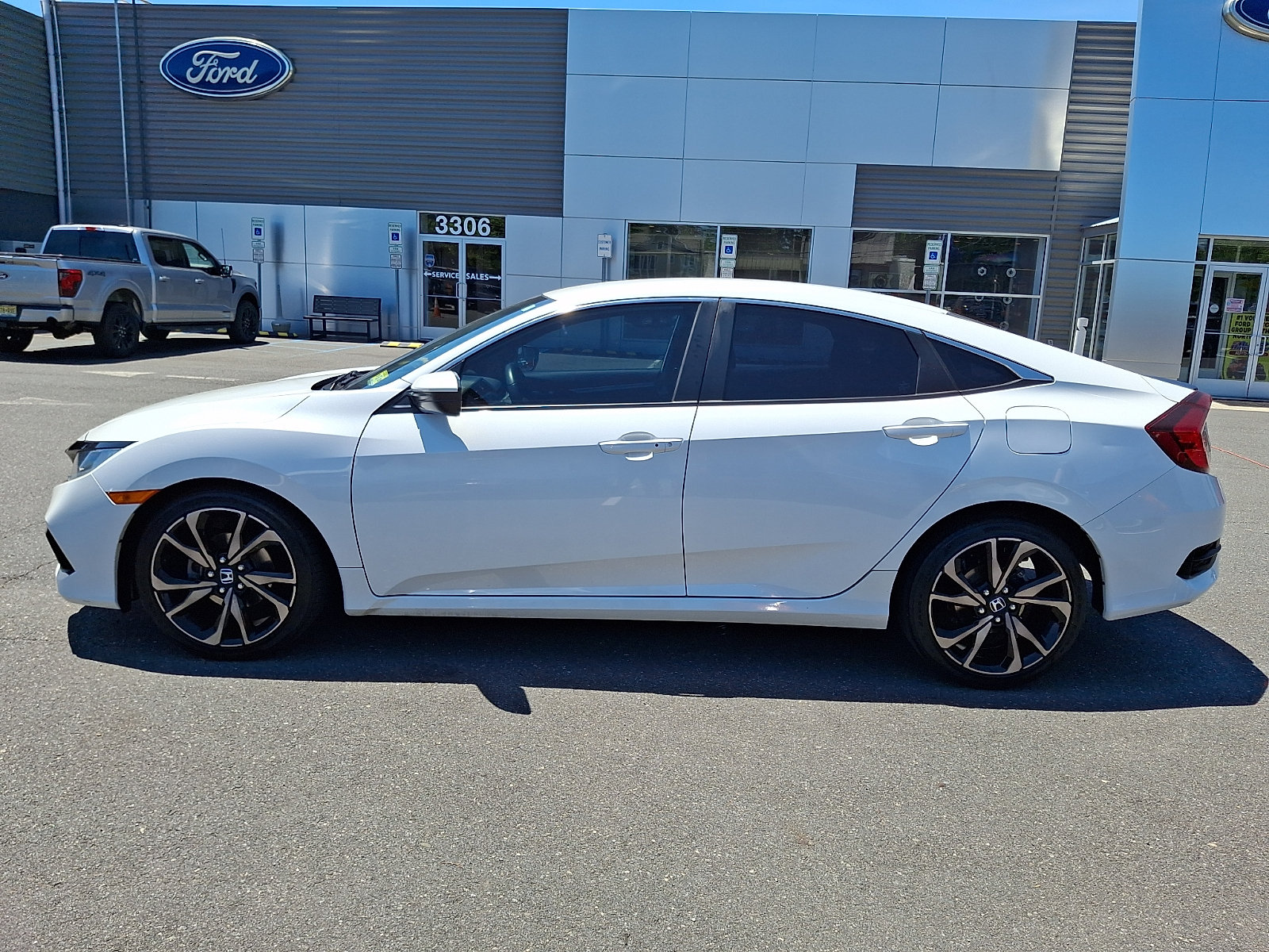 Used 2021 Honda Civic Sport image 6