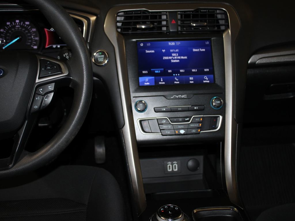 Certified 2020 Ford Fusion SE image 19