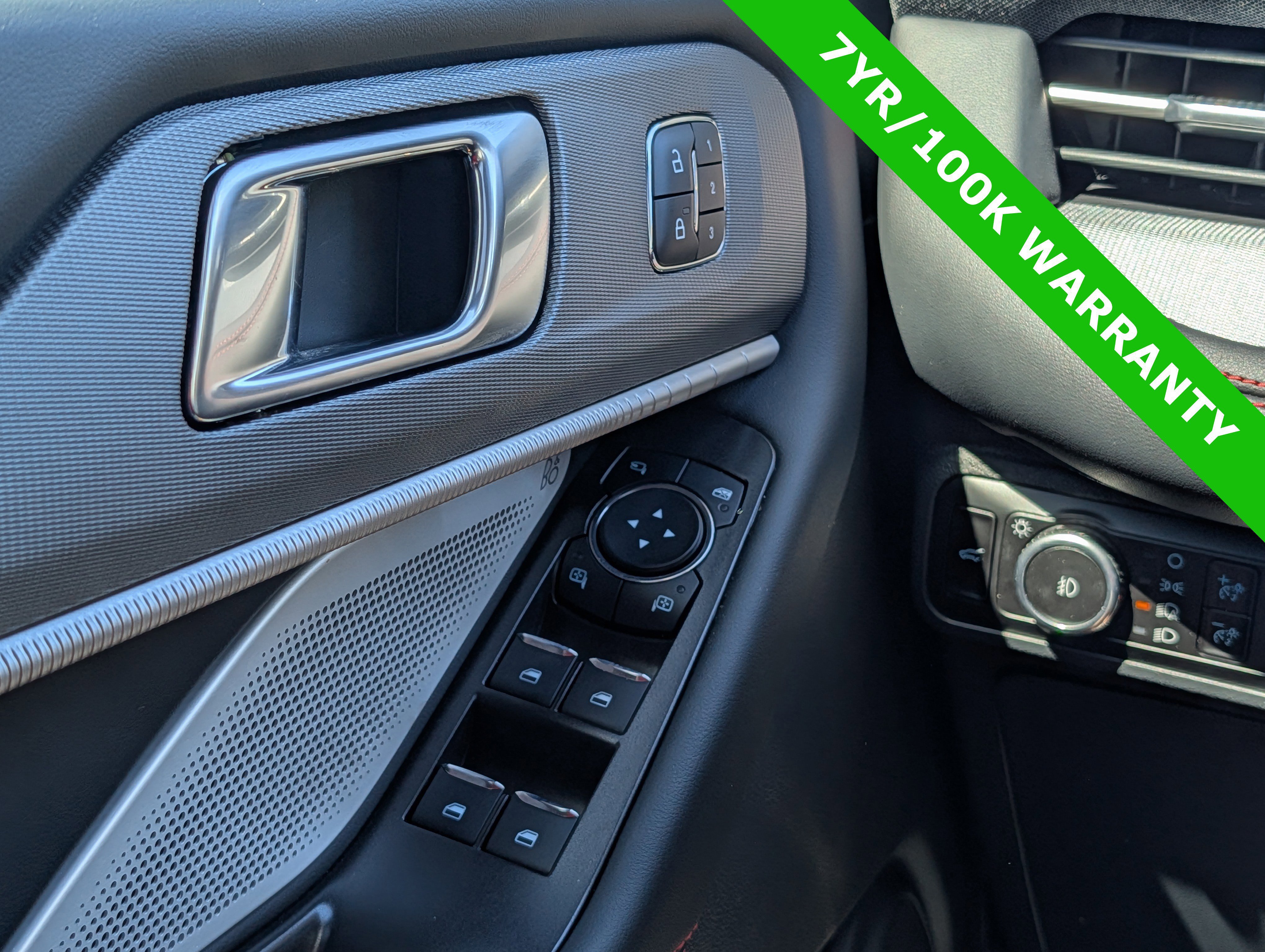 Certified 2025 Ford Explorer ST w/ Sun And Sound Package image 25