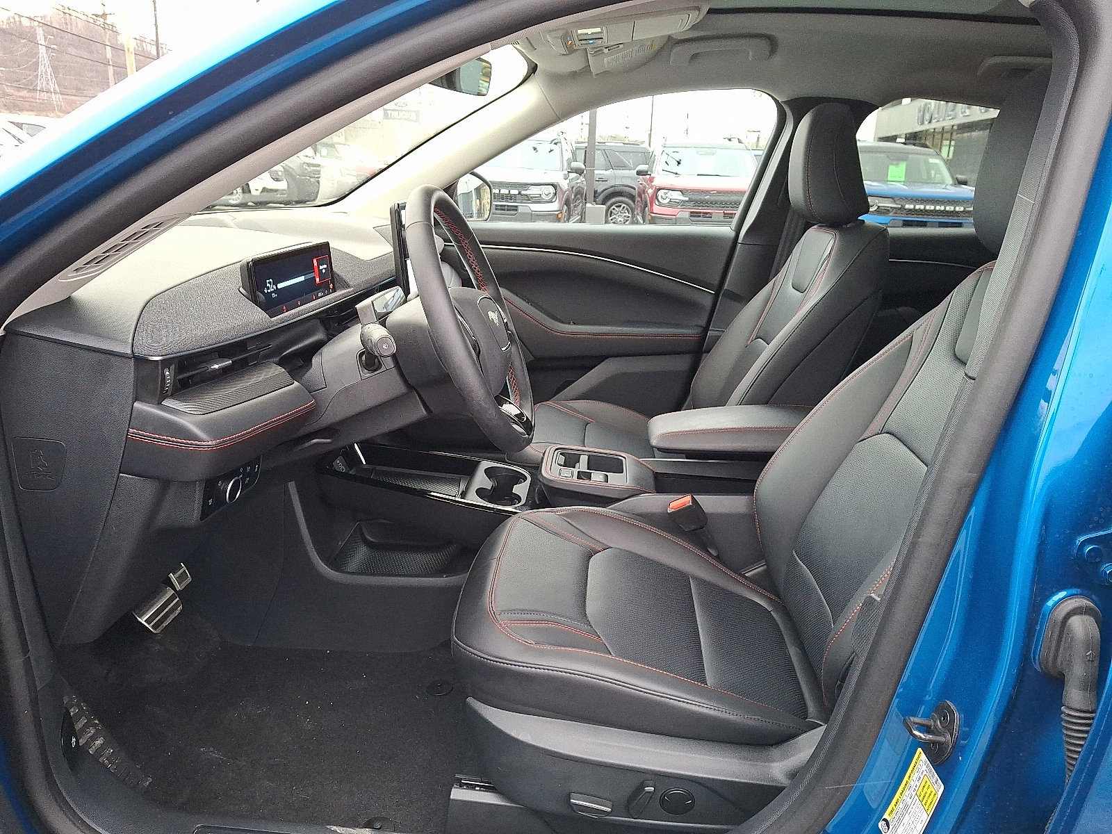 Certified 2025 Ford Mustang Mach-E Premium w/ Sport Appearance Package image 13