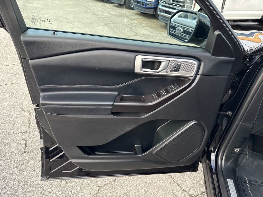 Certified 2020 Ford Explorer Limited image 11