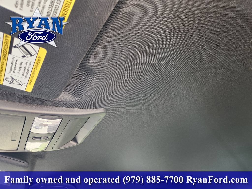 Used 2025 Nissan Frontier PRO-4X AWD/4WD image 18