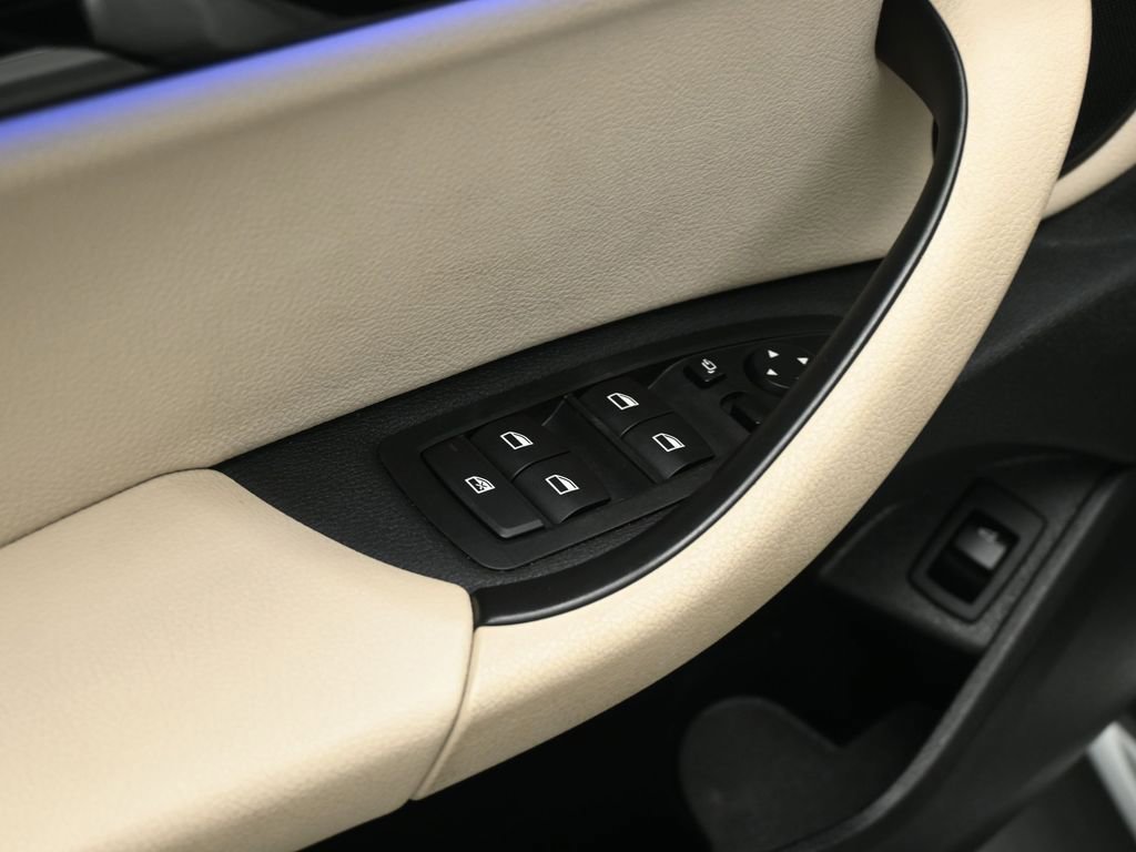 Used 2022 BMW X1 sDrive28i w/ Convenience Package image 10