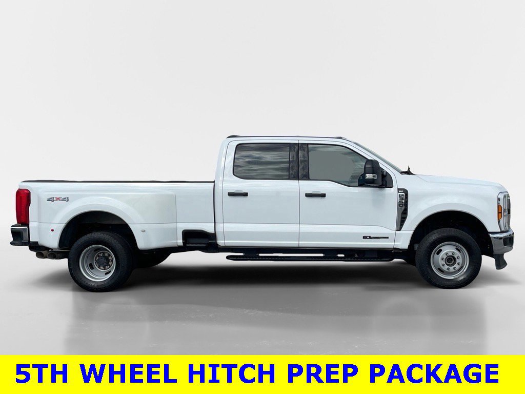 Certified 2024 Ford F350 XLT image 2