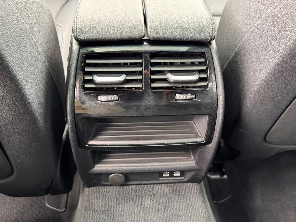 Used 2021 BMW 540i w/ M Sport Package RWD image 30