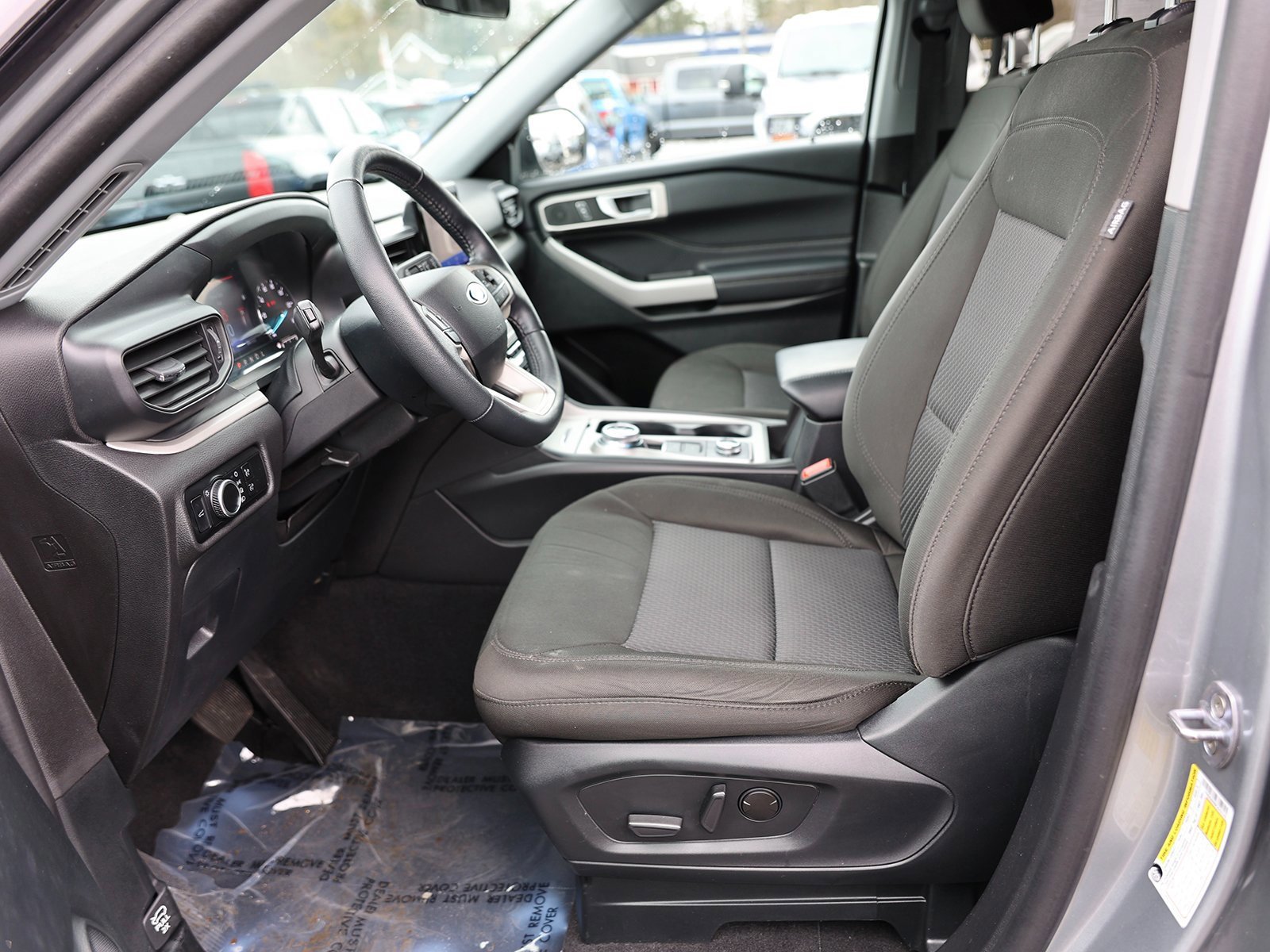 Certified 2023 Ford Explorer XLT image 19