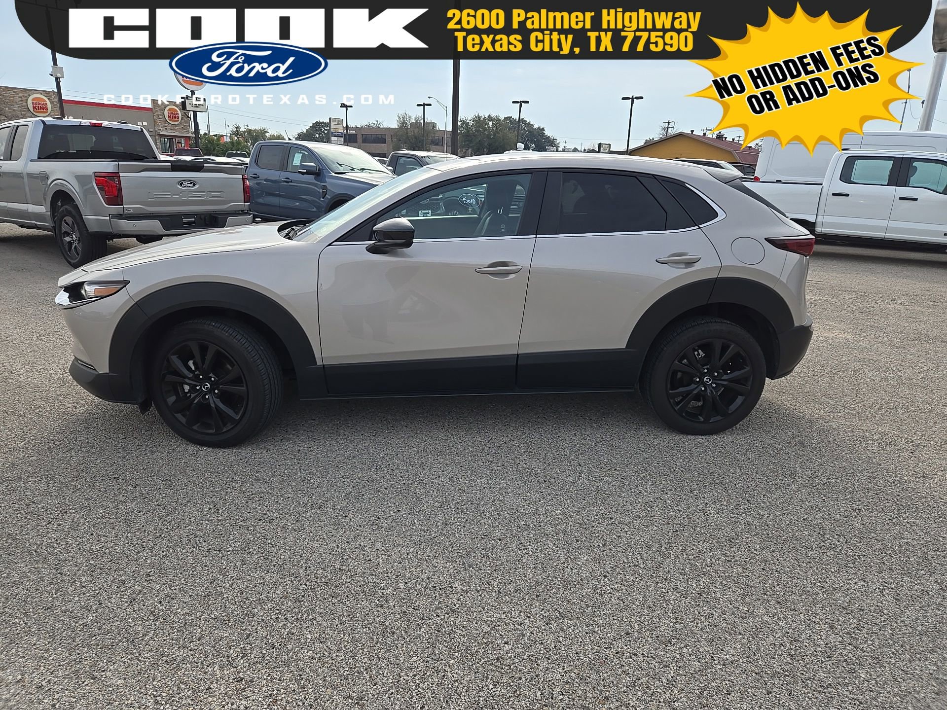 Used 2024 MAZDA CX-30 AWD 2.5 S w/ Select Sport Pkg image 2