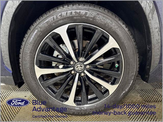 Used 2021 Toyota Highlander XSE AWD/4WD image 14