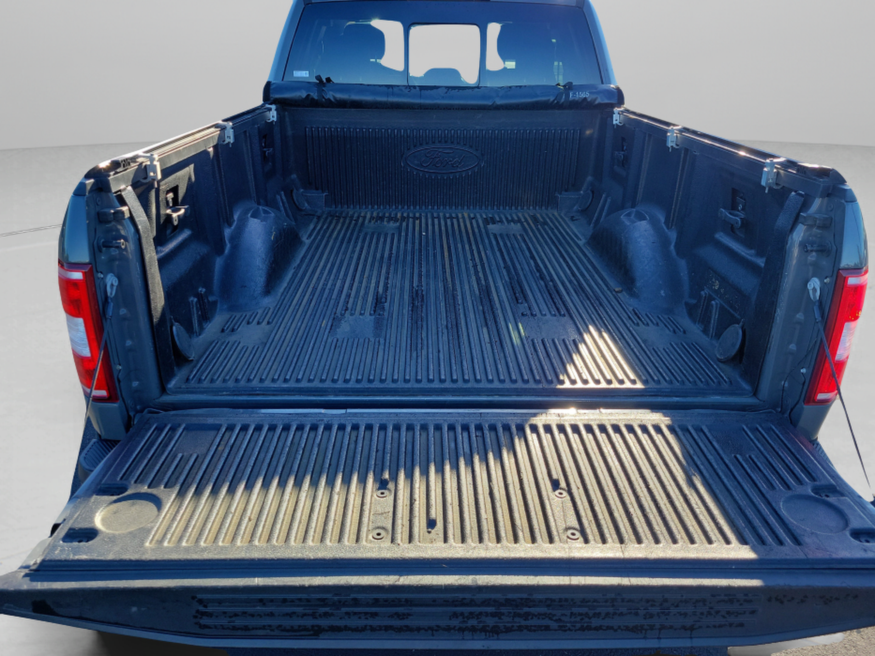 Certified 2018 Ford F150 XLT w/ Equipment Group 302A Luxury AWD/4WD image 10