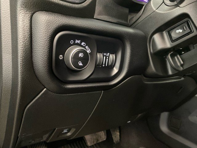 Used 2024 RAM 2500 Rebel w/ Towing Technology Group AWD/4WD image 18