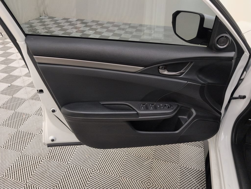 Used 2021 Honda Civic Sport image 31
