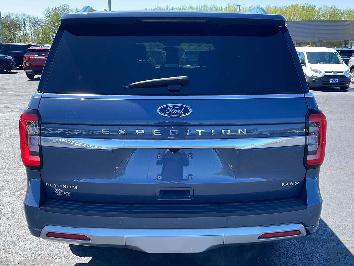 Certified 2023 Ford Expedition Max Platinum AWD/4WD image 4