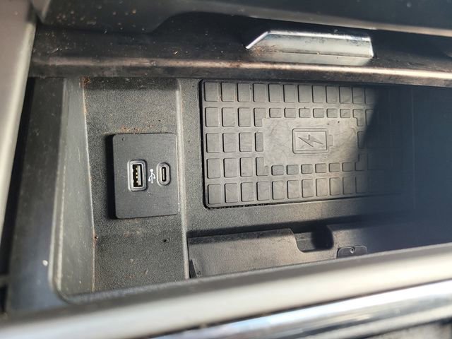 Certified 2022 Ford F350 Lariat w/ Lariat Ultimate Package image 25