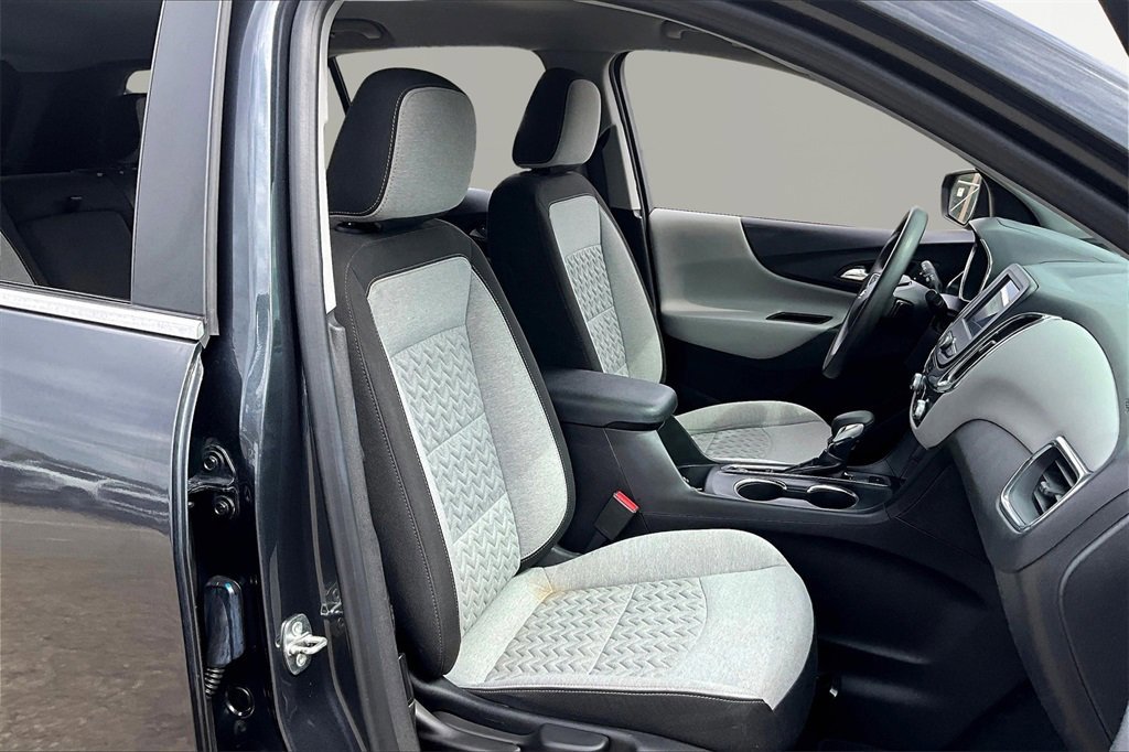 Used 2023 Chevrolet Equinox LT image 9