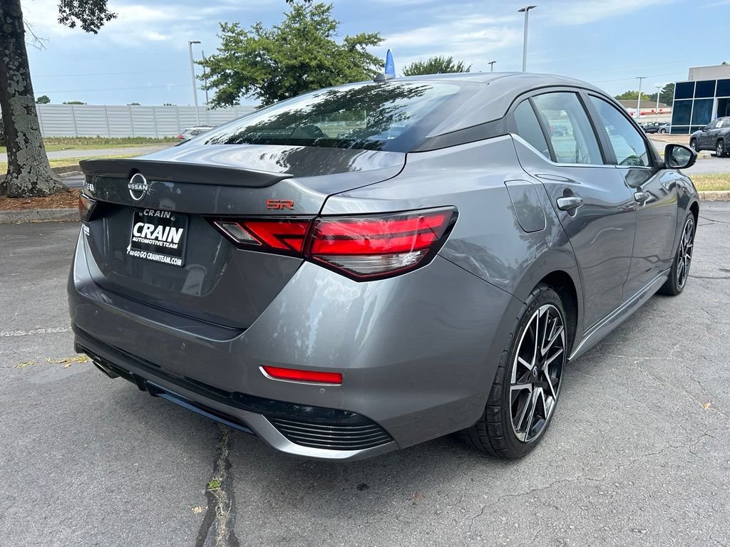 Used 2025 Nissan Sentra SR FWD image 7