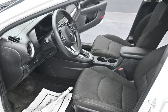 Used 2021 Kia Forte LXS FWD image 6