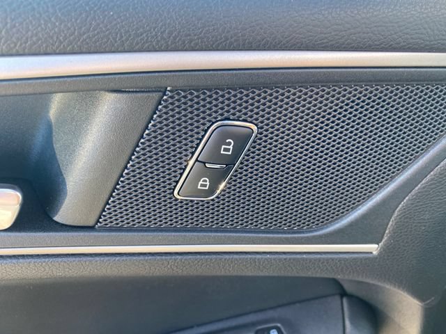Certified 2023 Ford Edge SEL w/ Convenience Package AWD/4WD image 17