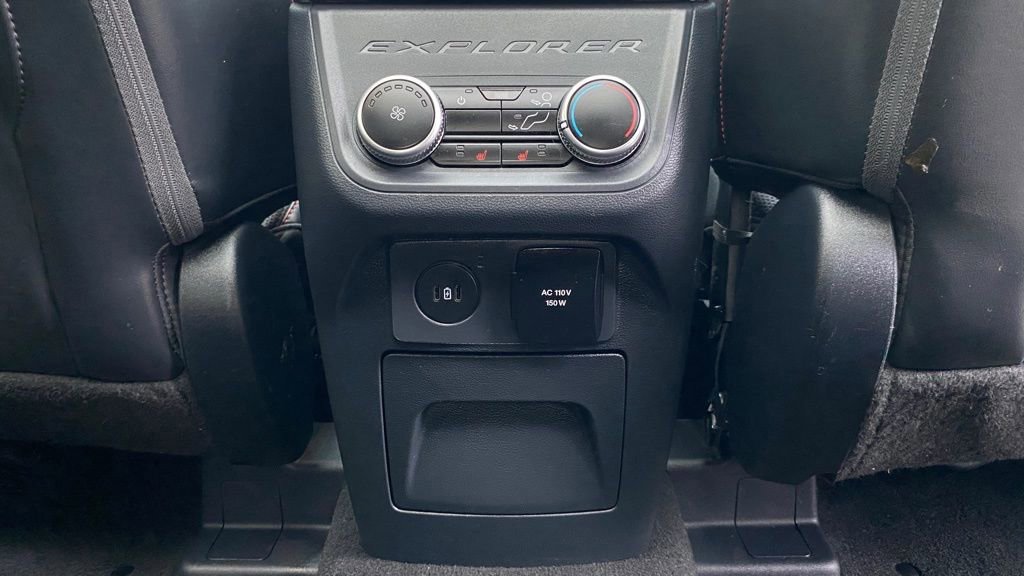 Certified 2025 Ford Explorer ST image 28
