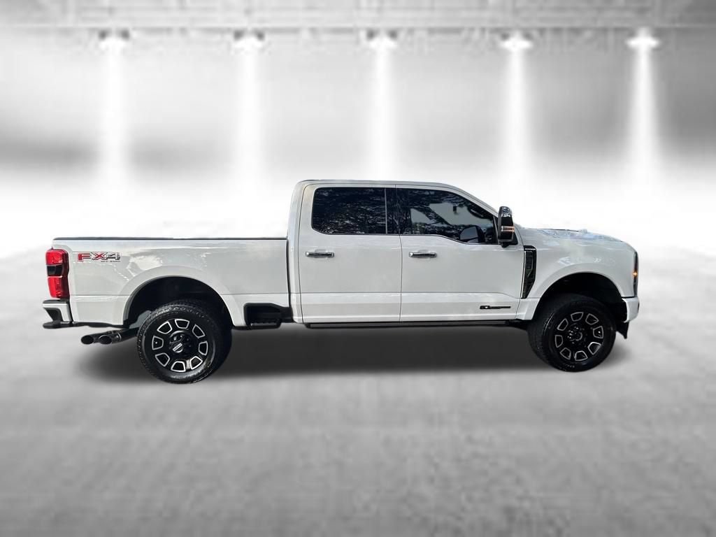 Certified 2024 Ford F250 Platinum w/ FX4 Off-Road Package AWD/4WD image 3