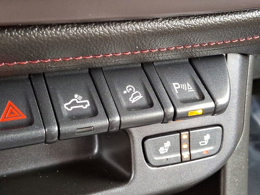 Used 2020 GMC Canyon All Terrain w/ Trailering Package image 24