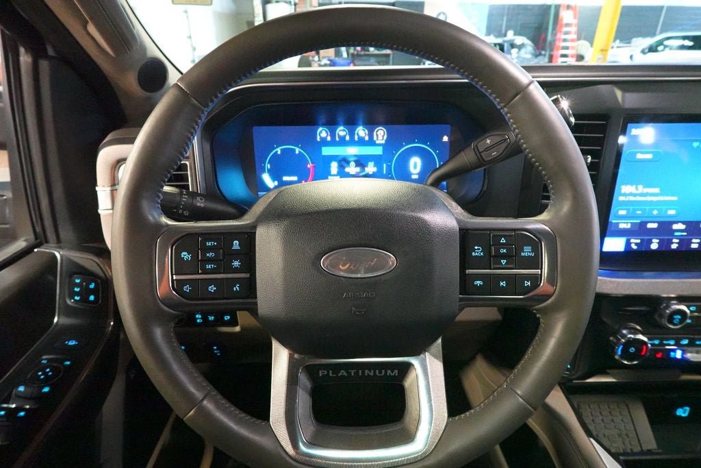 Certified 2025 Ford F350 Platinum w/ Platinum Plus Package AWD/4WD image 12