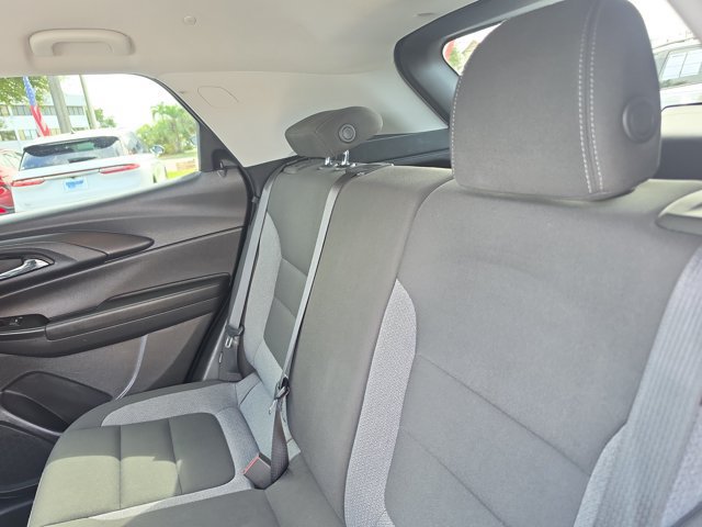 Used 2025 Chevrolet TrailBlazer LT AWD/4WD image 12