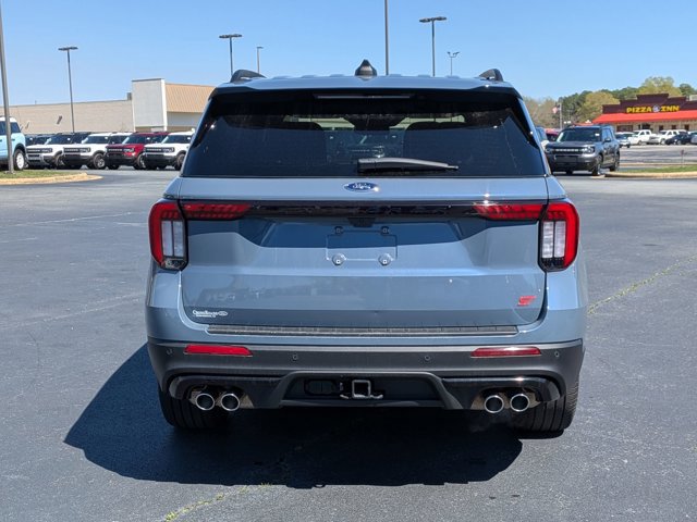 Certified 2025 Ford Explorer ST AWD/4WD image 3