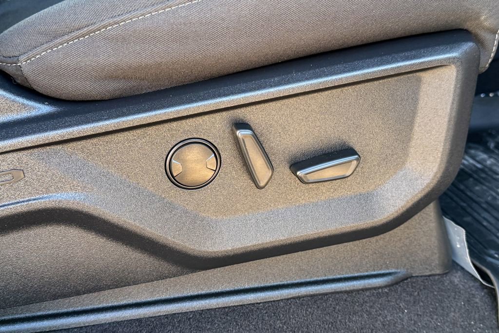 Certified 2023 Ford F150 XLT w/ Equipment Group 302A High image 19