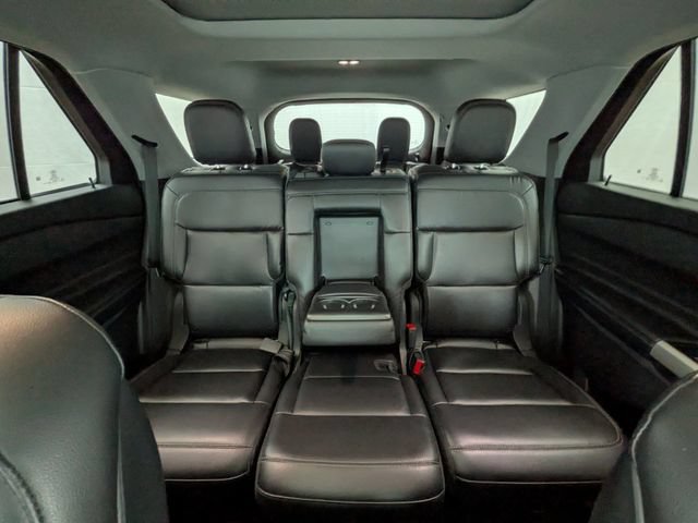 Certified 2020 Ford Explorer XLT w/ Equipment Group 202A AWD/4WD image 21