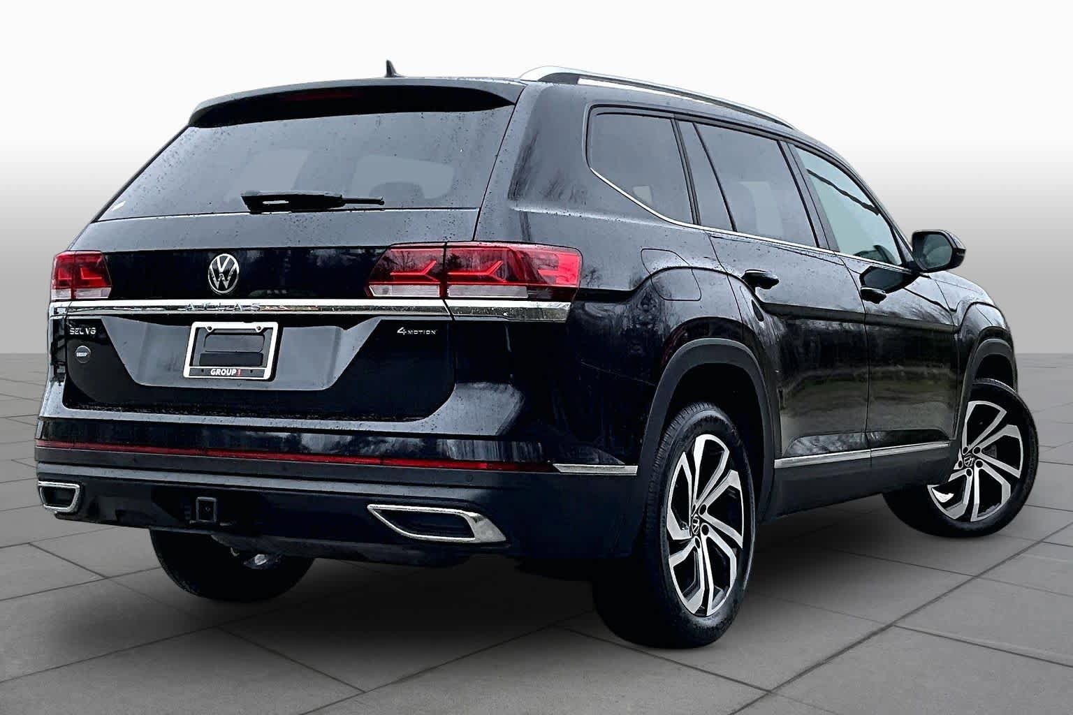 Used 2023 Volkswagen Atlas SEL AWD/4WD image 13