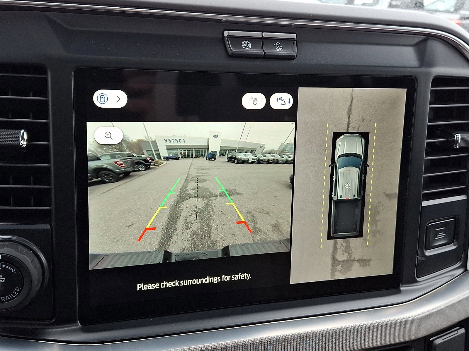 Certified 2025 Ford F350 Platinum w/ Platinum Plus Package image 25