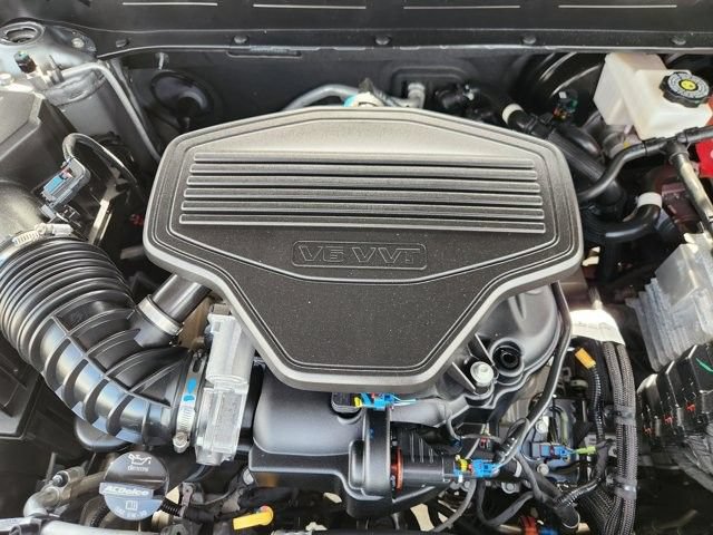 Used 2025 Chevrolet Blazer RS FWD image 32