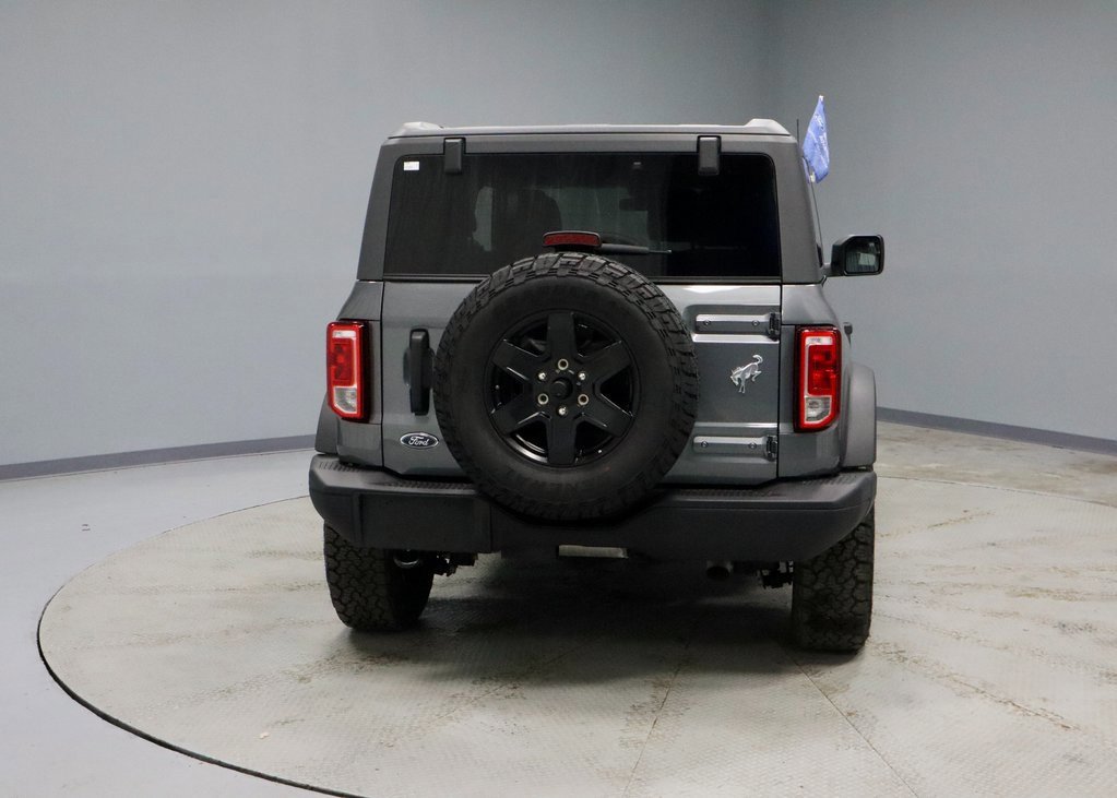 Certified 2024 Ford Bronco Black Diamond image 4