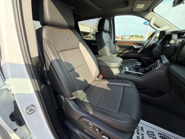 Used 2024 GMC Sierra 1500 Denali w/ Denali Reserve Package AWD/4WD image 18
