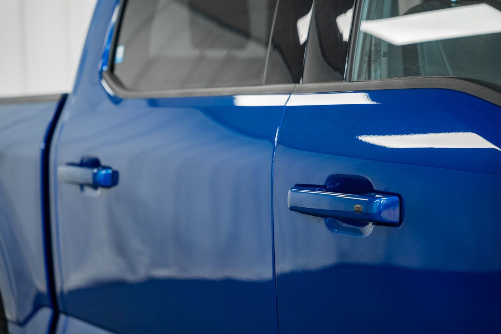 Certified 2023 Ford F150 Lariat w/ Equipment Group 502A High image 13