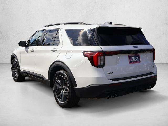 Certified 2025 Ford Explorer ST AWD/4WD image 9