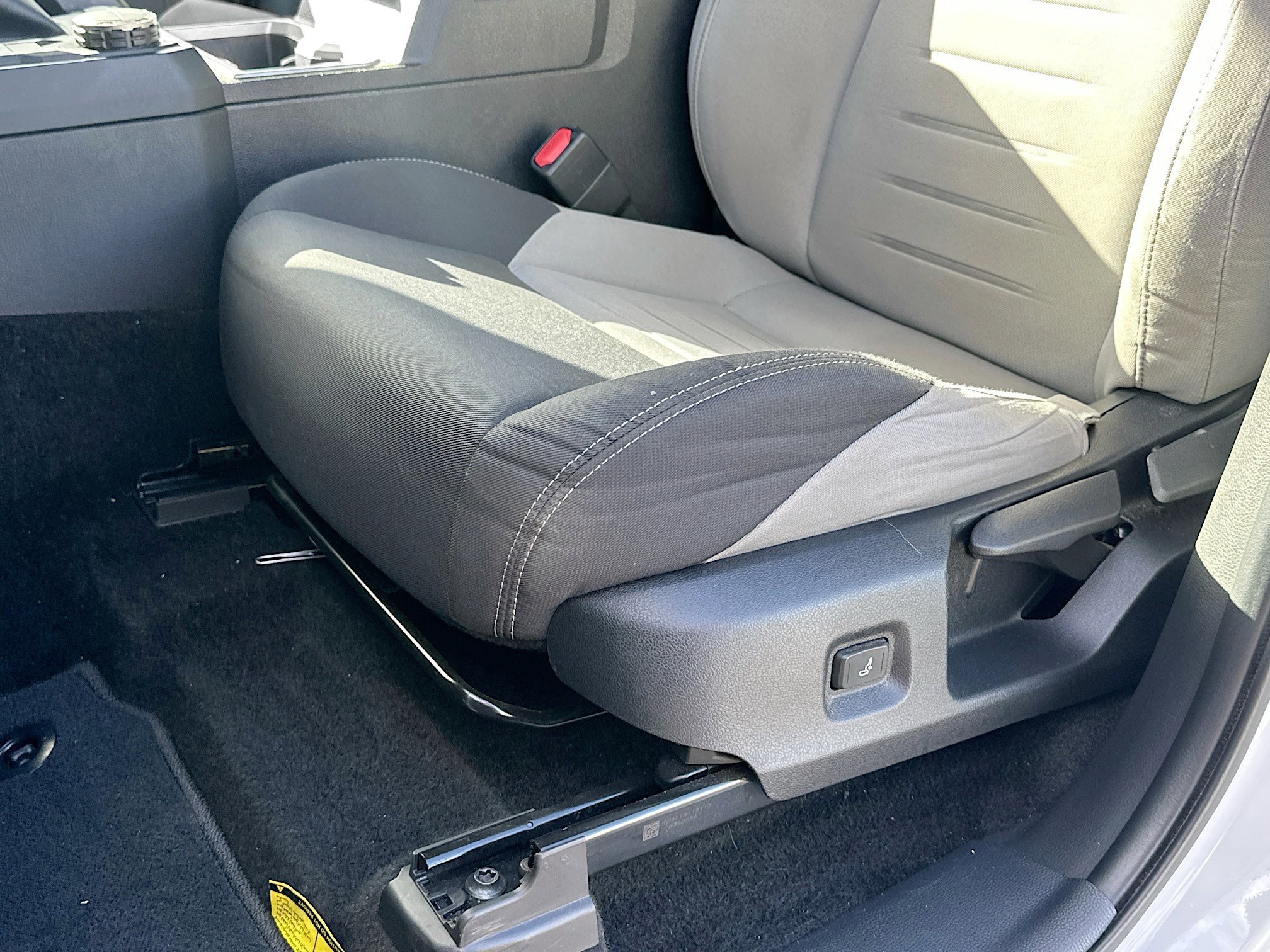 Used 2024 Toyota Tacoma TRD Sport image 19