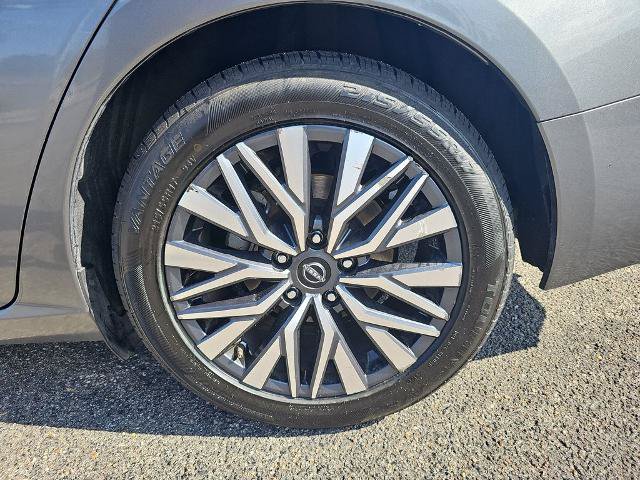 Used 2023 Nissan Altima 2.5 SV FWD image 31