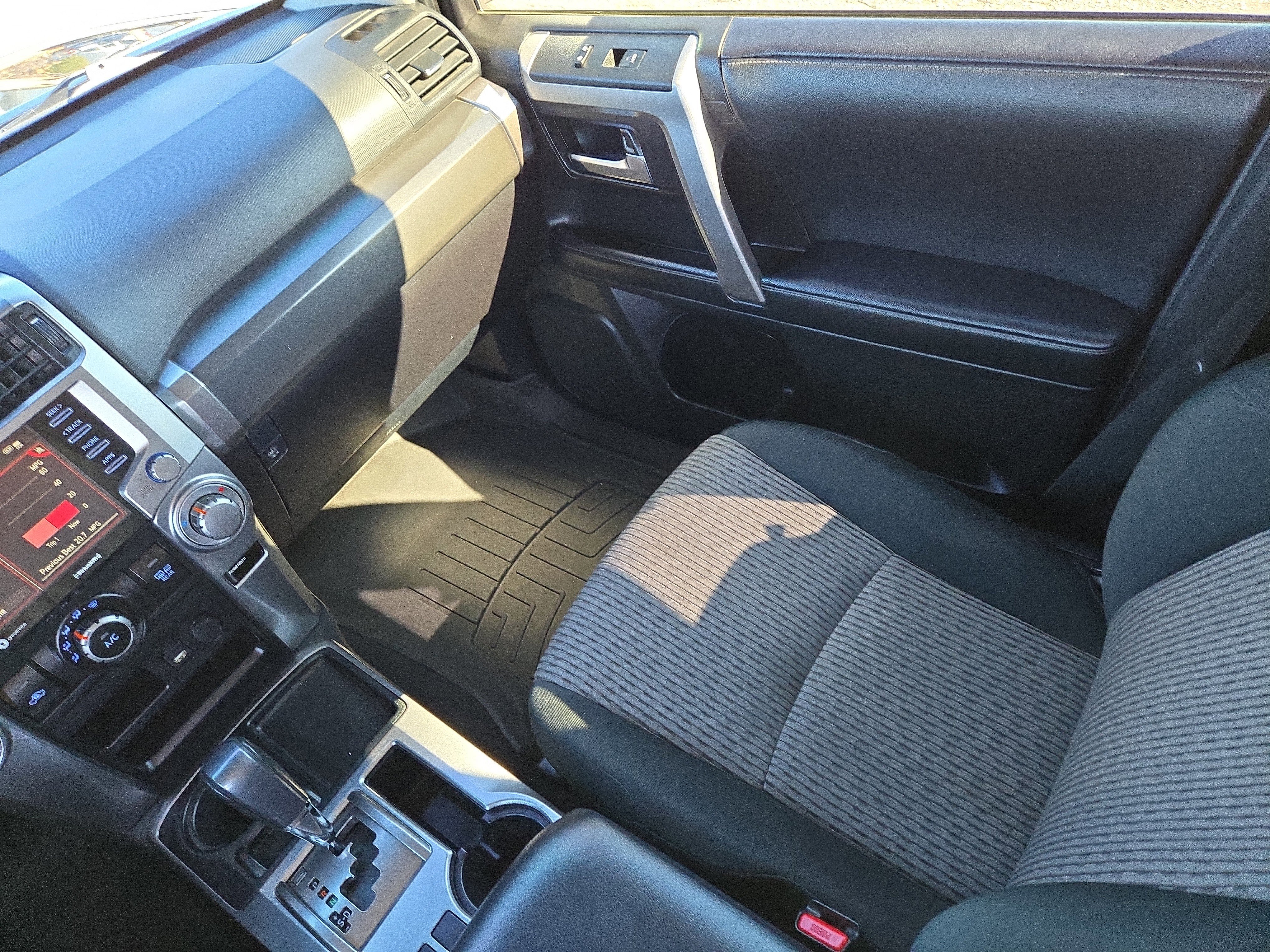 Used 2023 Toyota 4Runner SR5 image 15