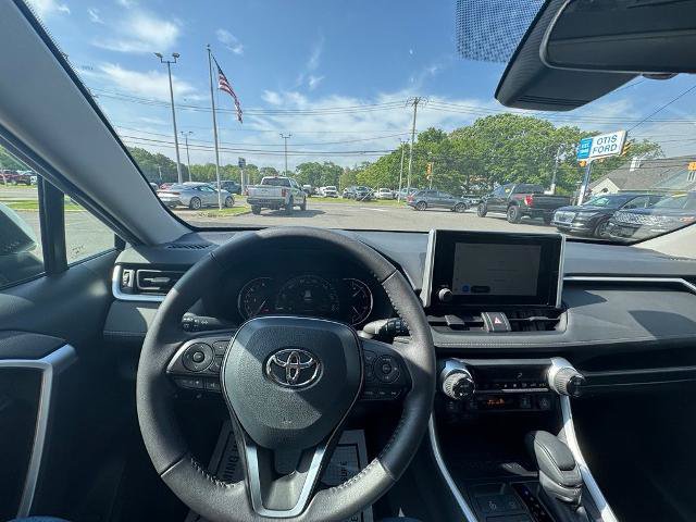Used 2025 Toyota RAV4 XLE w/ Convenience Package AWD/4WD image 14