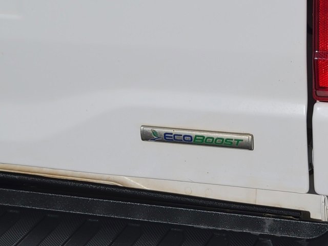 Certified 2022 Ford F150 XLT w/ Equipment Group 302A High image 10