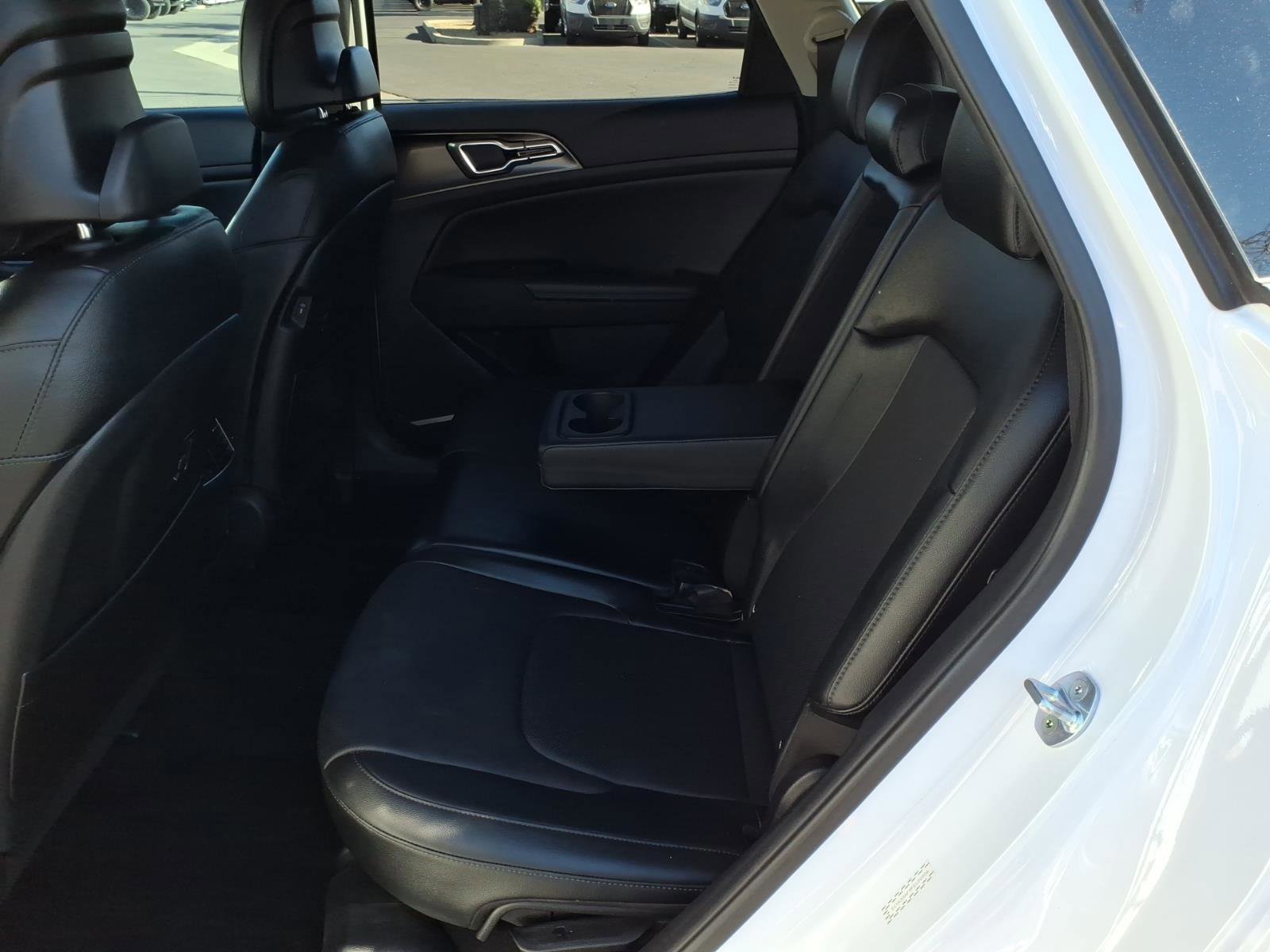 Used 2023 Kia Sportage EX image 14