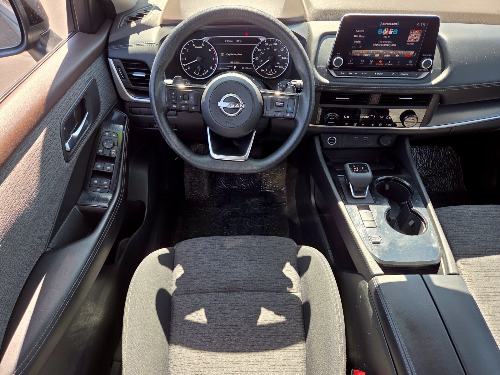 Used 2023 Nissan Rogue SV FWD image 12